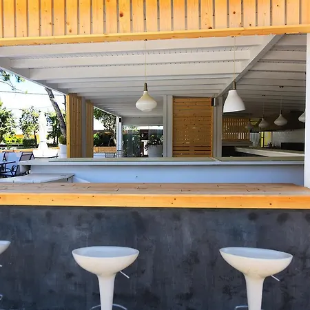 Herberg Rhodes Superior Suites, Luxury Poolside Ialysos (Rhodes)