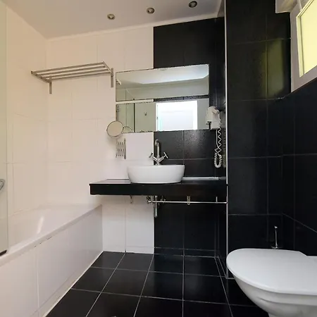 Rhodes Superior Suites, Luxury Poolside Herberg Ialysos (Rhodes)